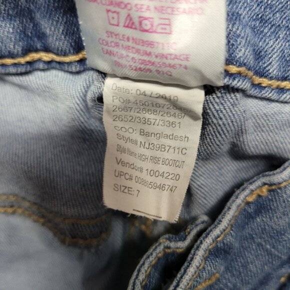 High Rise Waist Bootcut Denim Jeans Light Wash Junior Size 7 Double Button - Picture 9 of 10